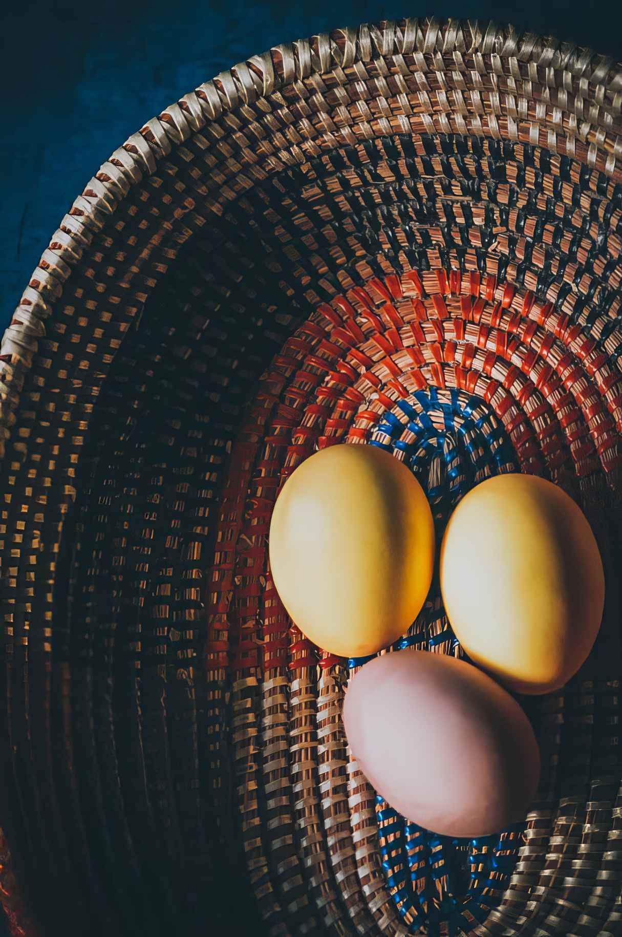 How to Naturally Dye Easter Eggs with Superfood Powders