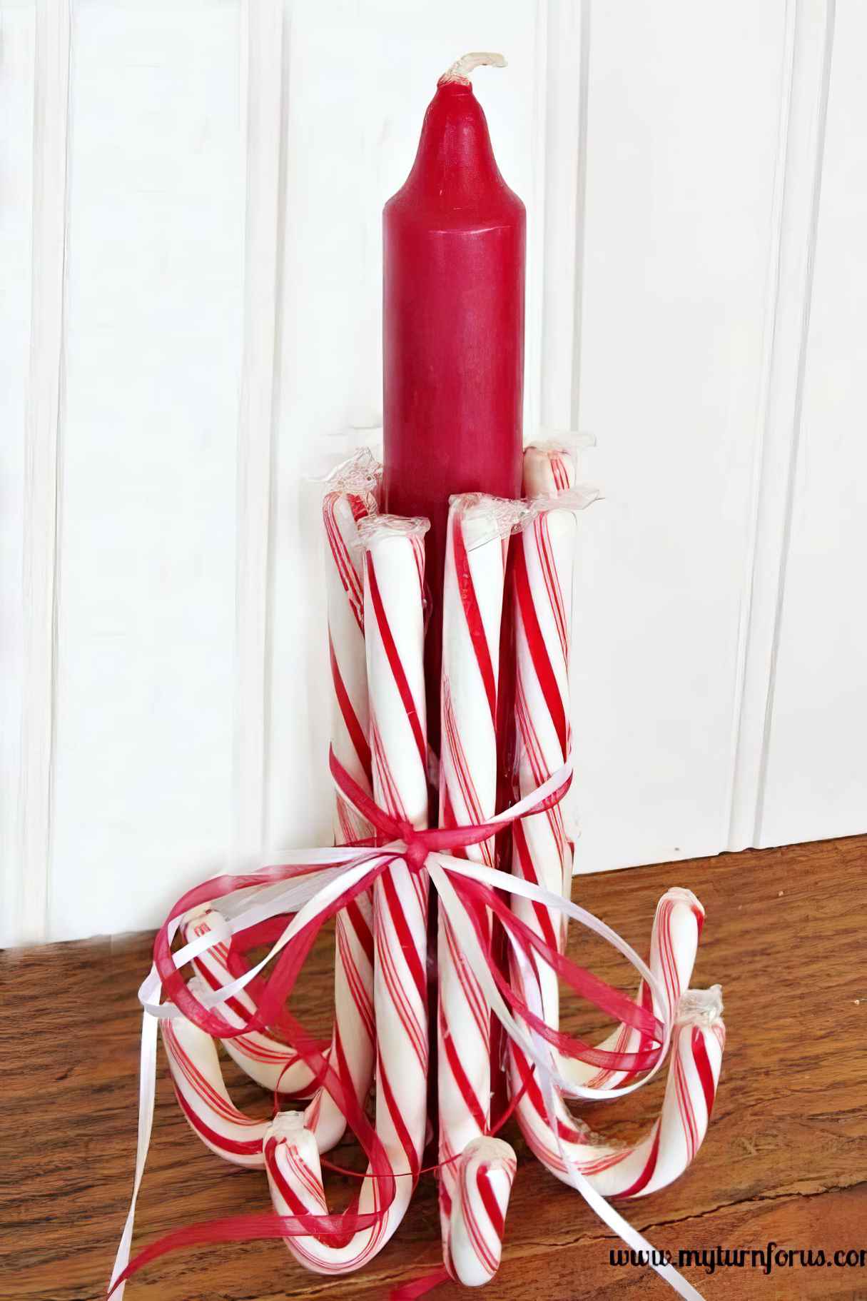 Candy Cane Candlesticks Craft
