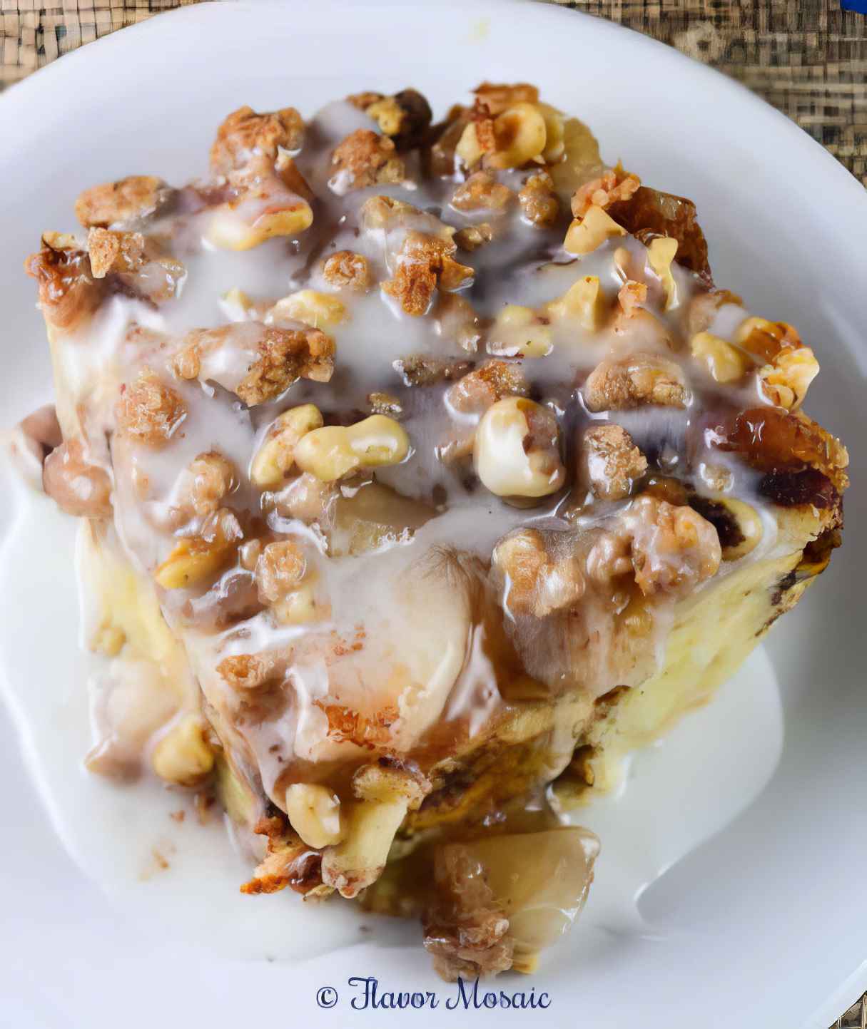 Cinnamon Apple Pie Bread Pudding