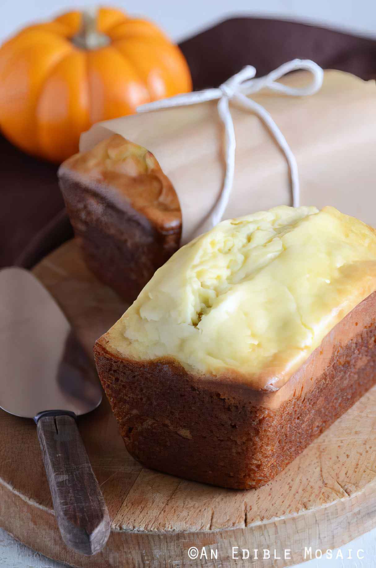 Easy Pumpkin Cheesecake Bread Recipe