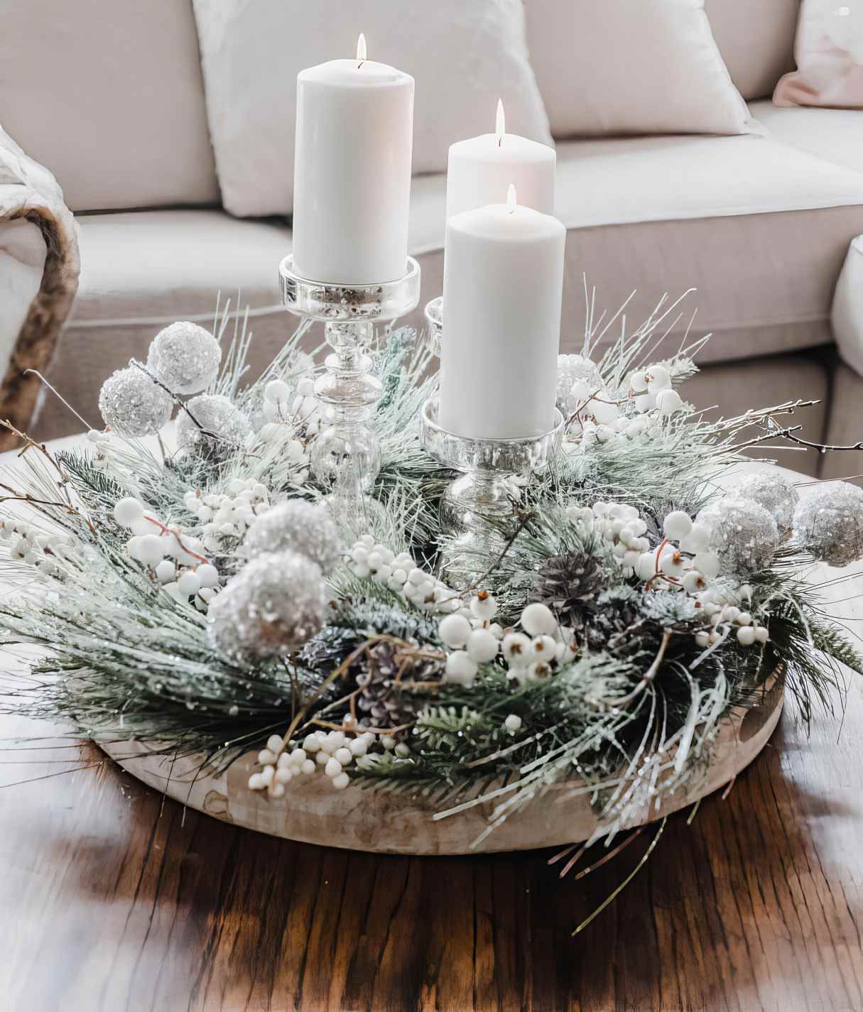 Decorate Your Coffee Table for Celebrating Christmas