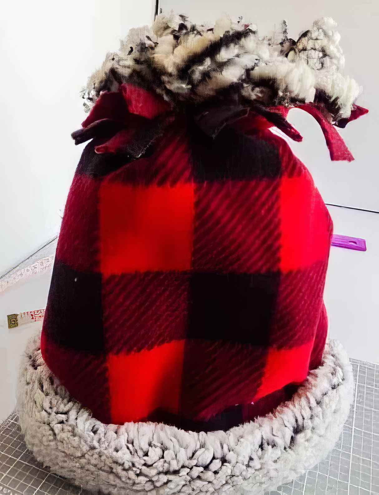 How To Make A No-Sew Fleece Hat for Snowy Day