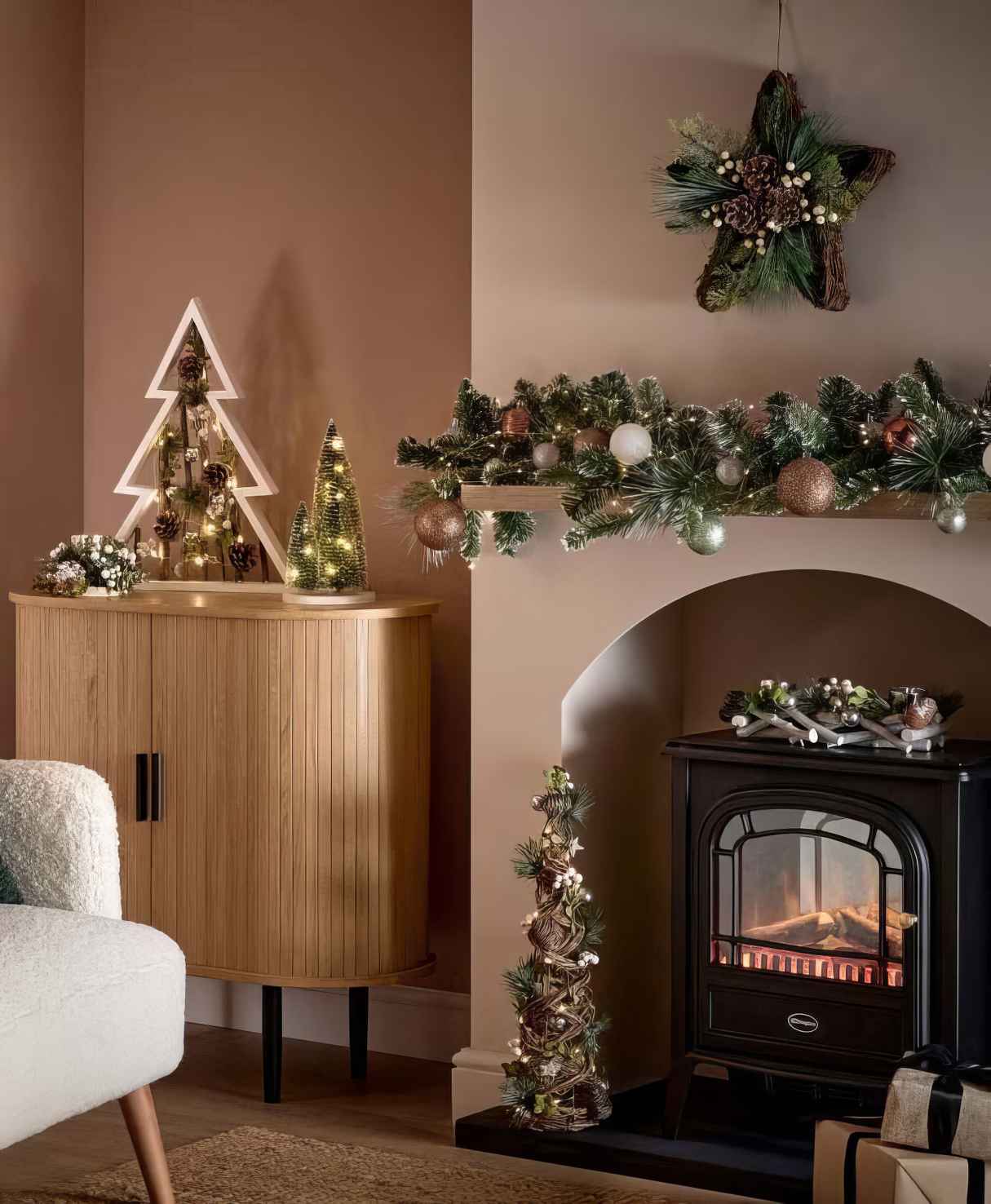 Indoor Christmas Decorating Ideas for Your Living Rooms