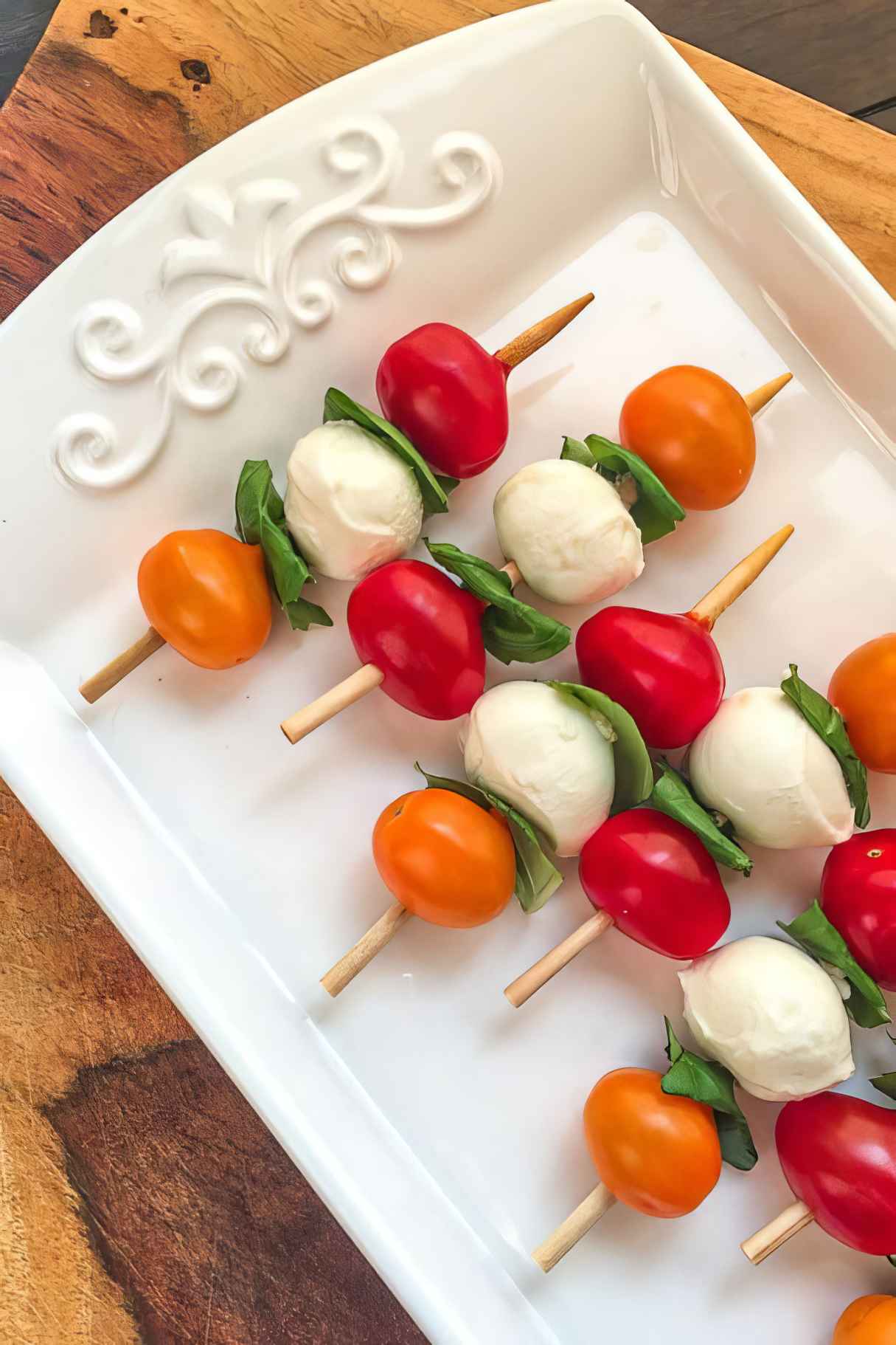 Caprese Bites Recipe (Easy 5 Min Healthy Appetizer)