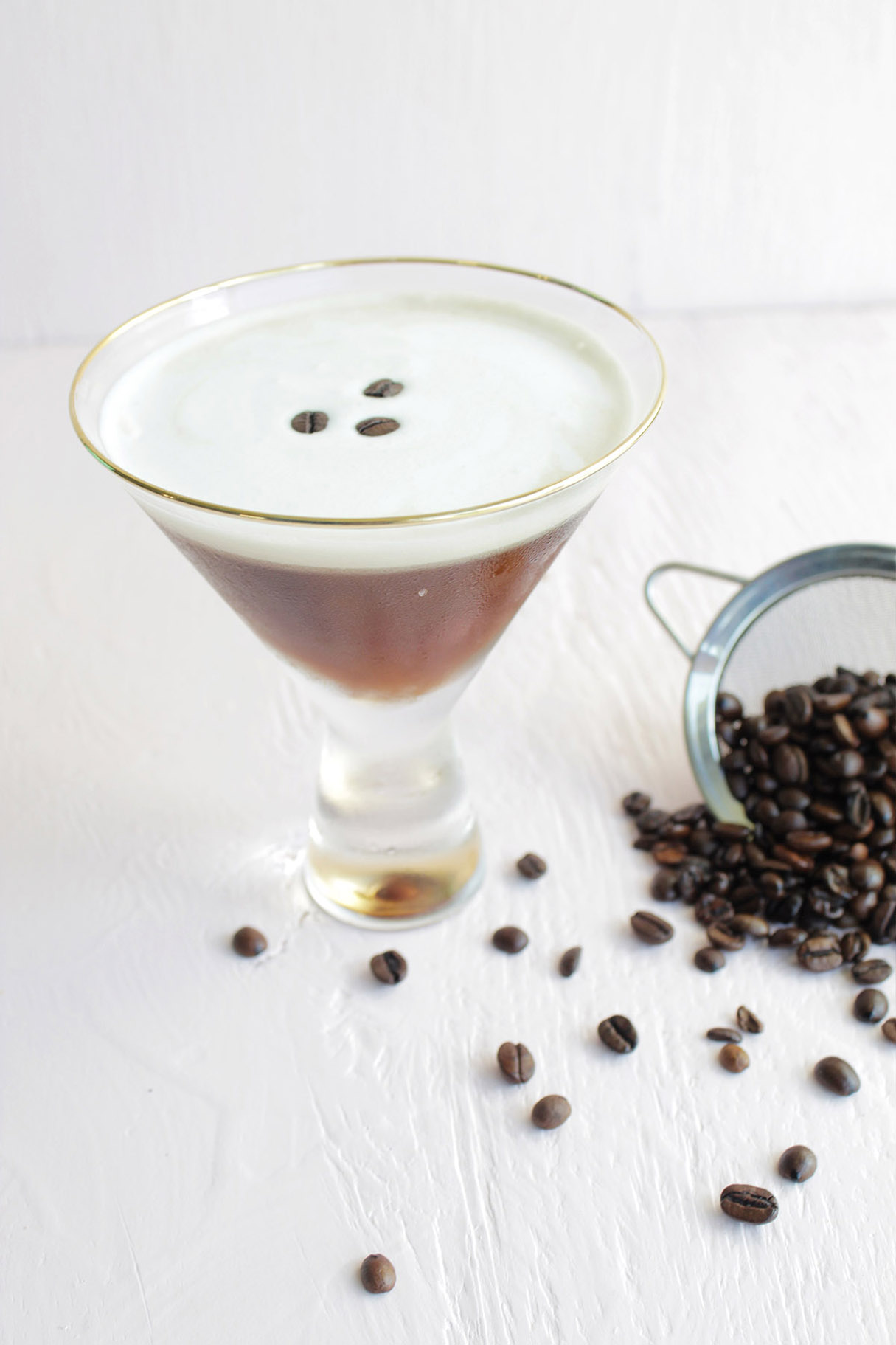 Peanut Butter Whiskey & Kahlua Espresso Martini (5 Ingredients)