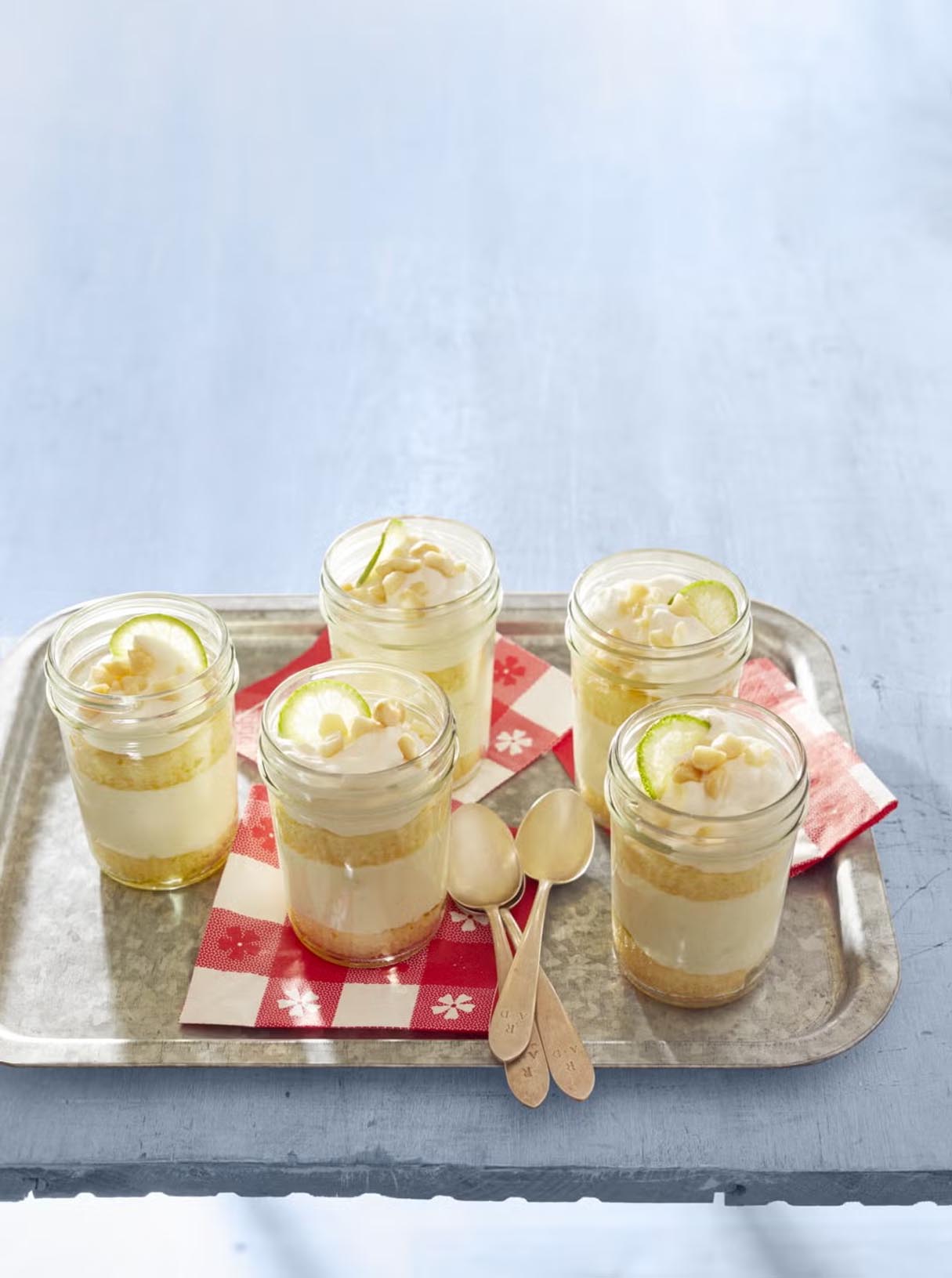 Best&nbsp;Key Lime Cakes in a Jar