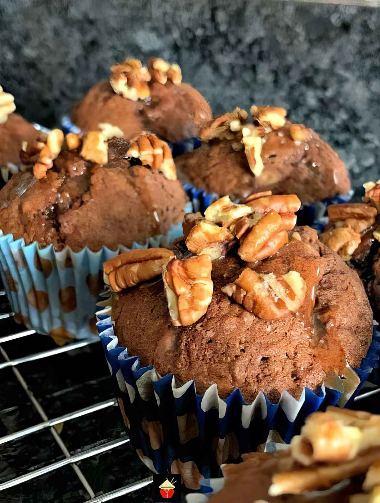 Chocolate Banana Muffins With Caramel Drizzle Topping