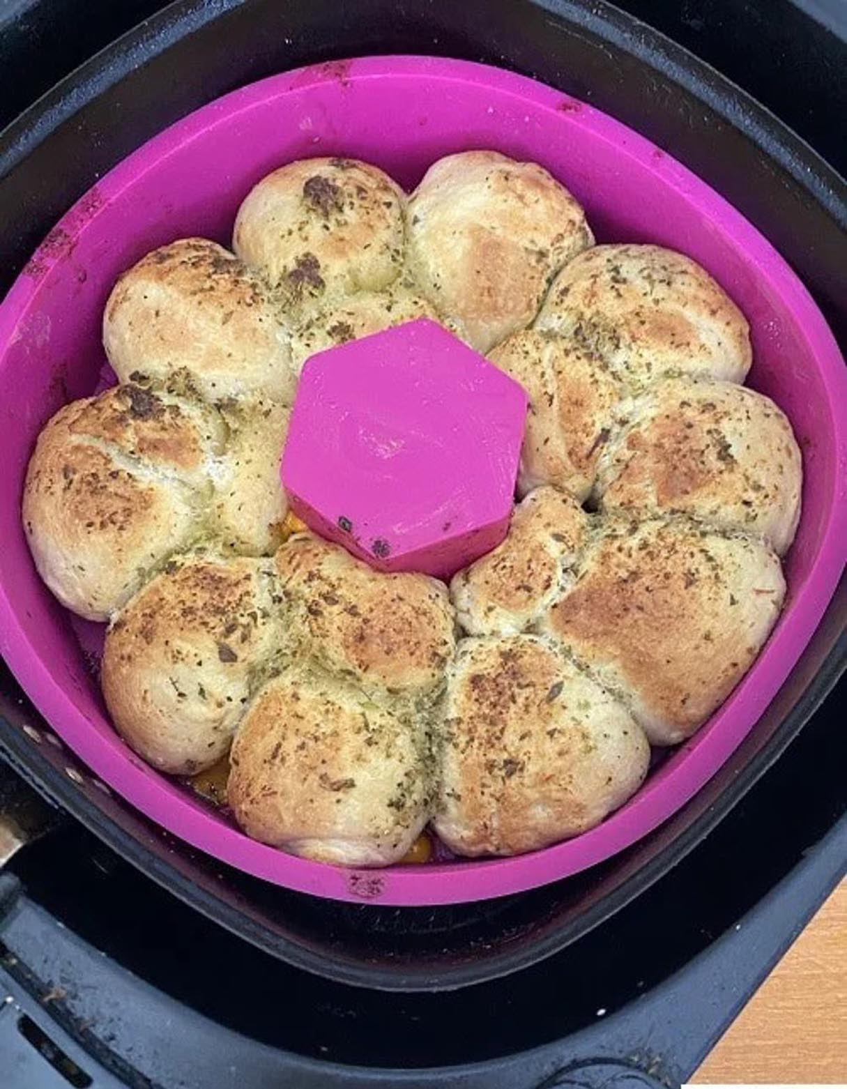 Bread Machine Garlic Bread Pull Apart Rolls