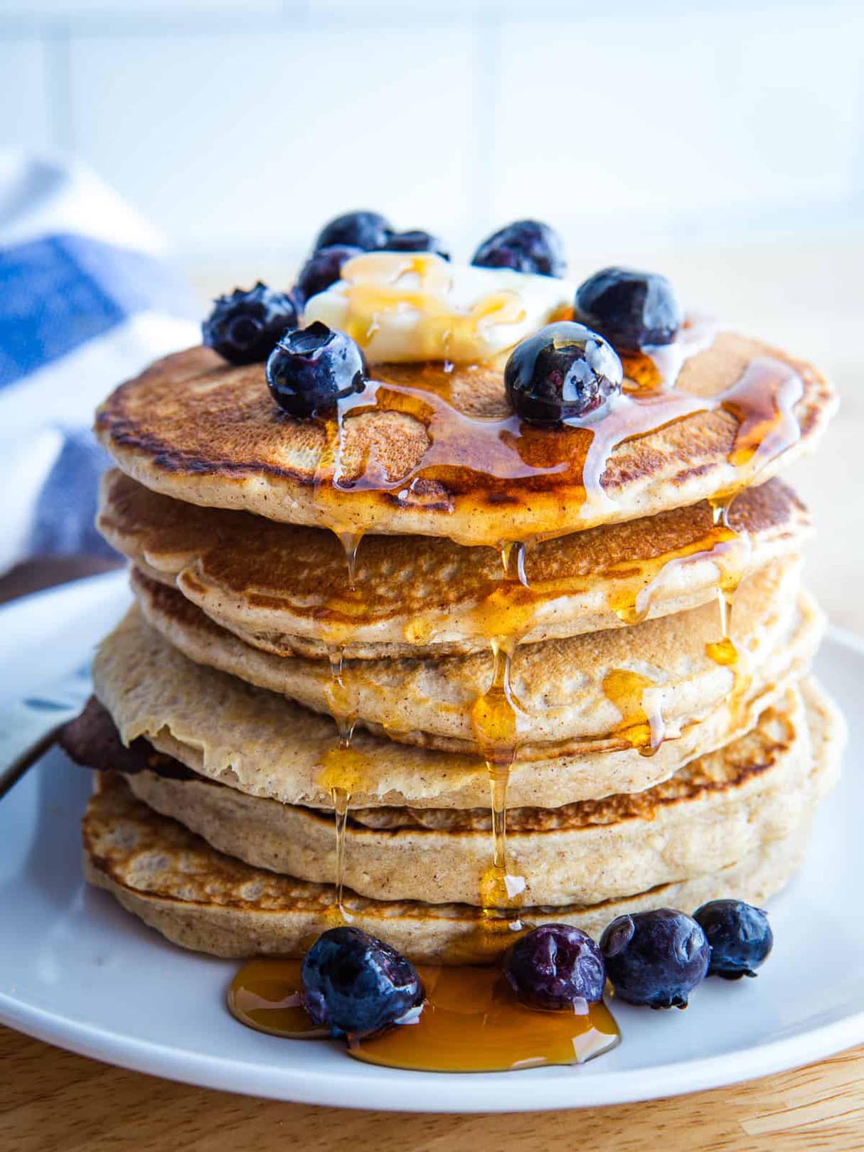 Old-Fashioned Oat Flour Pancakes