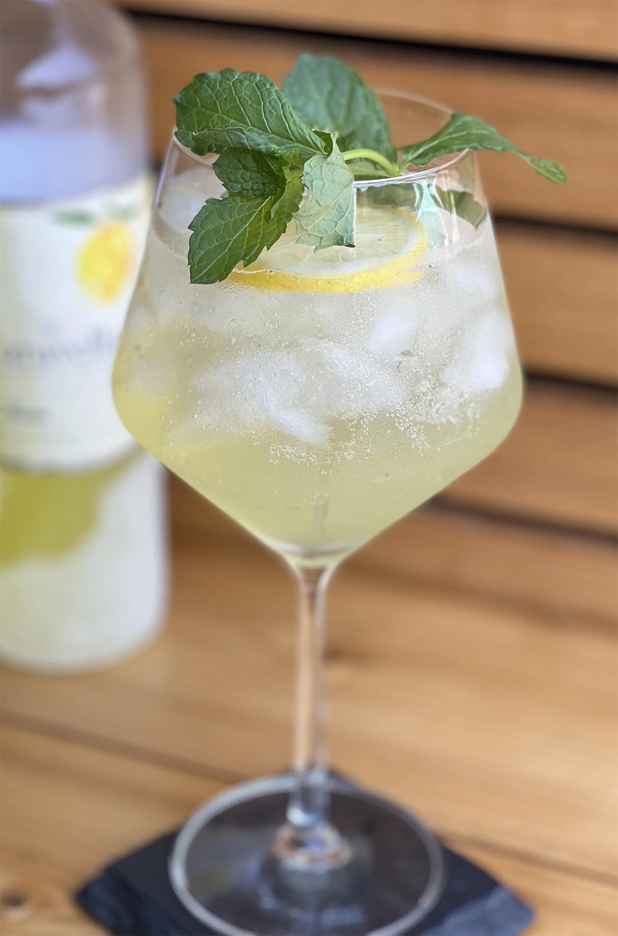 Limoncello Mojito