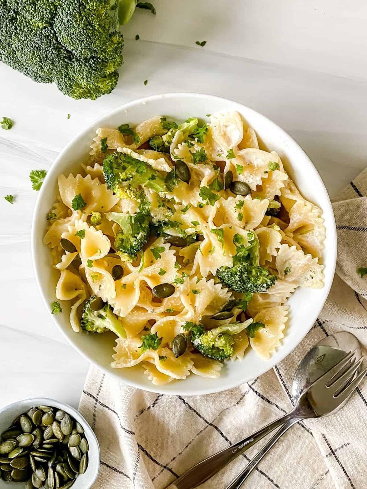 Creamy Tahini Broccoli Pasta