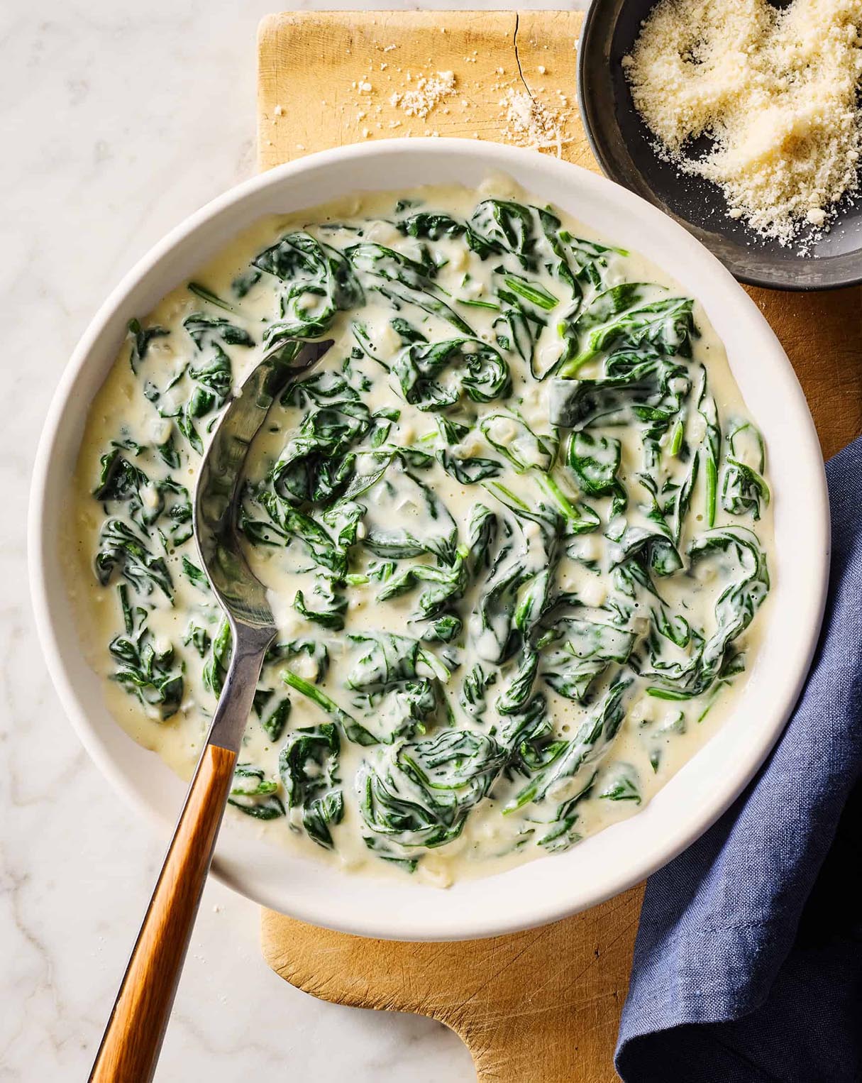Creamed Spinach with Roasted Garlic and Yellow Onion