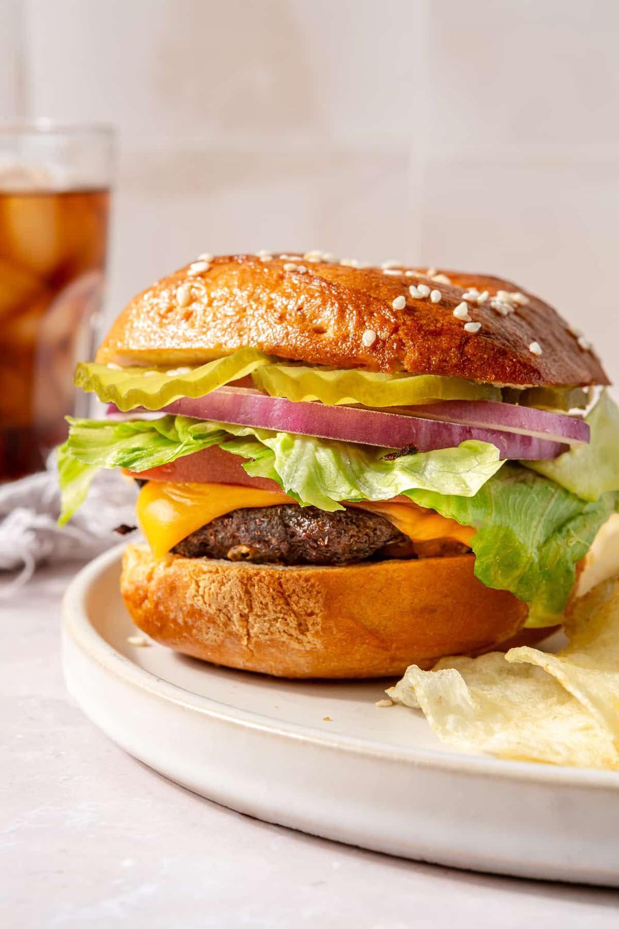 Easy Juicy Air Fryer Hamburgers