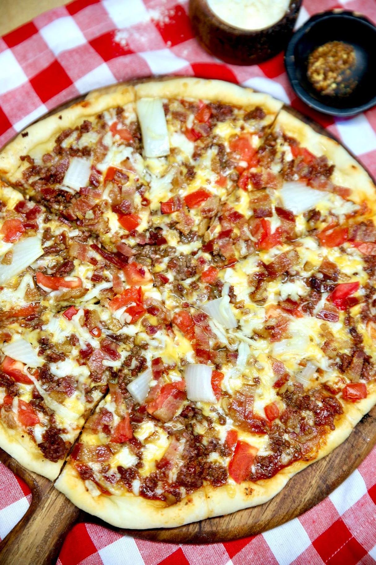 Homemade Bacon Cheeseburger Pizza