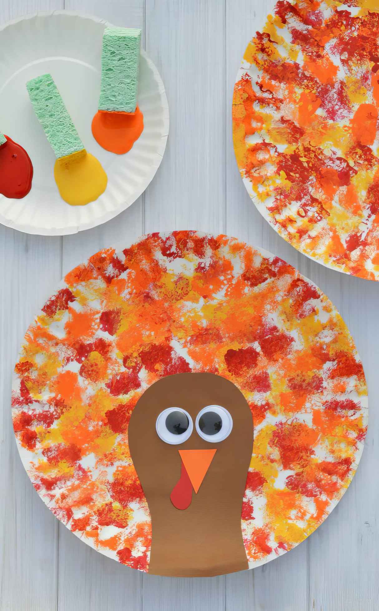 Sponged Painted Thanksgiving Turkey Craft