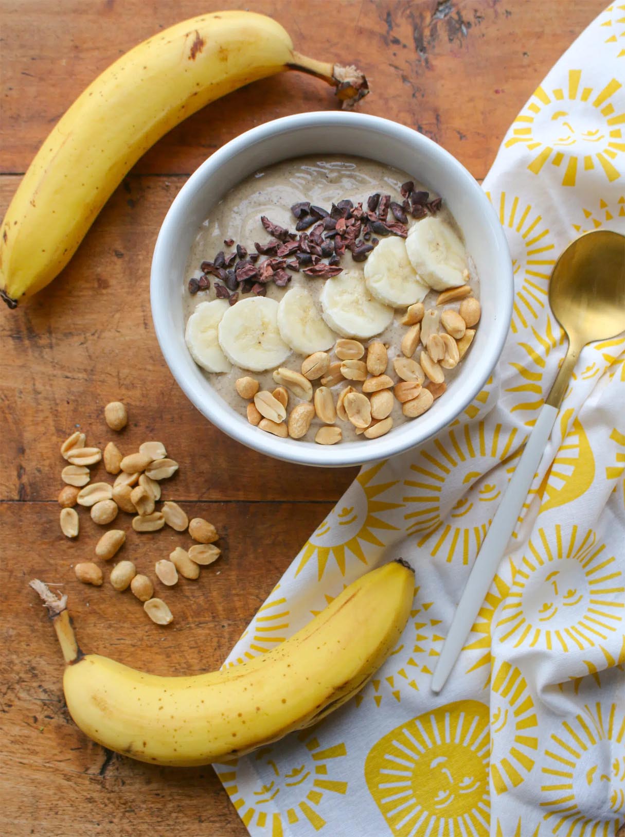 Super Easy, Healthy, Delicious Banana and Peanut Butter Smoothie Bowl