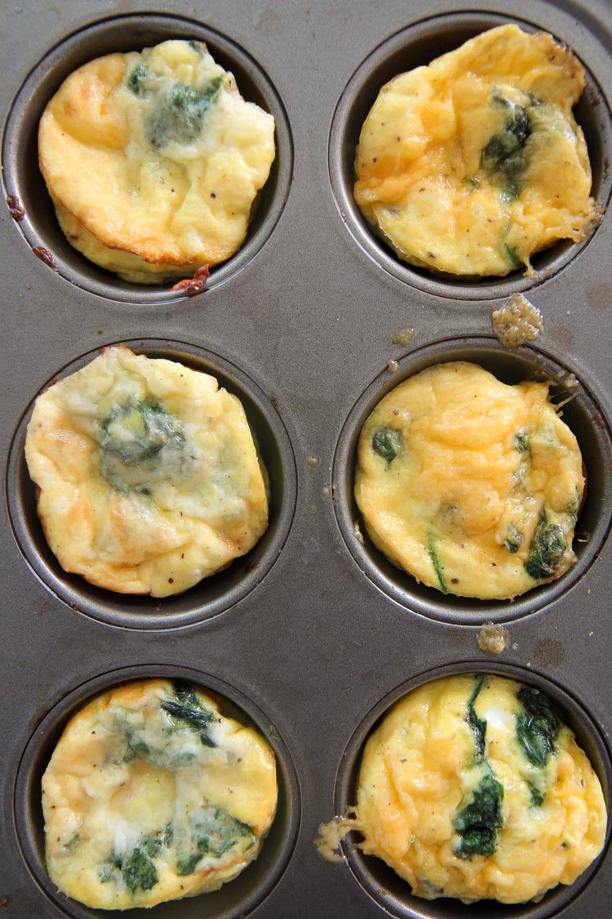Breakfast Egg Muffins with Spinach and Cheese
