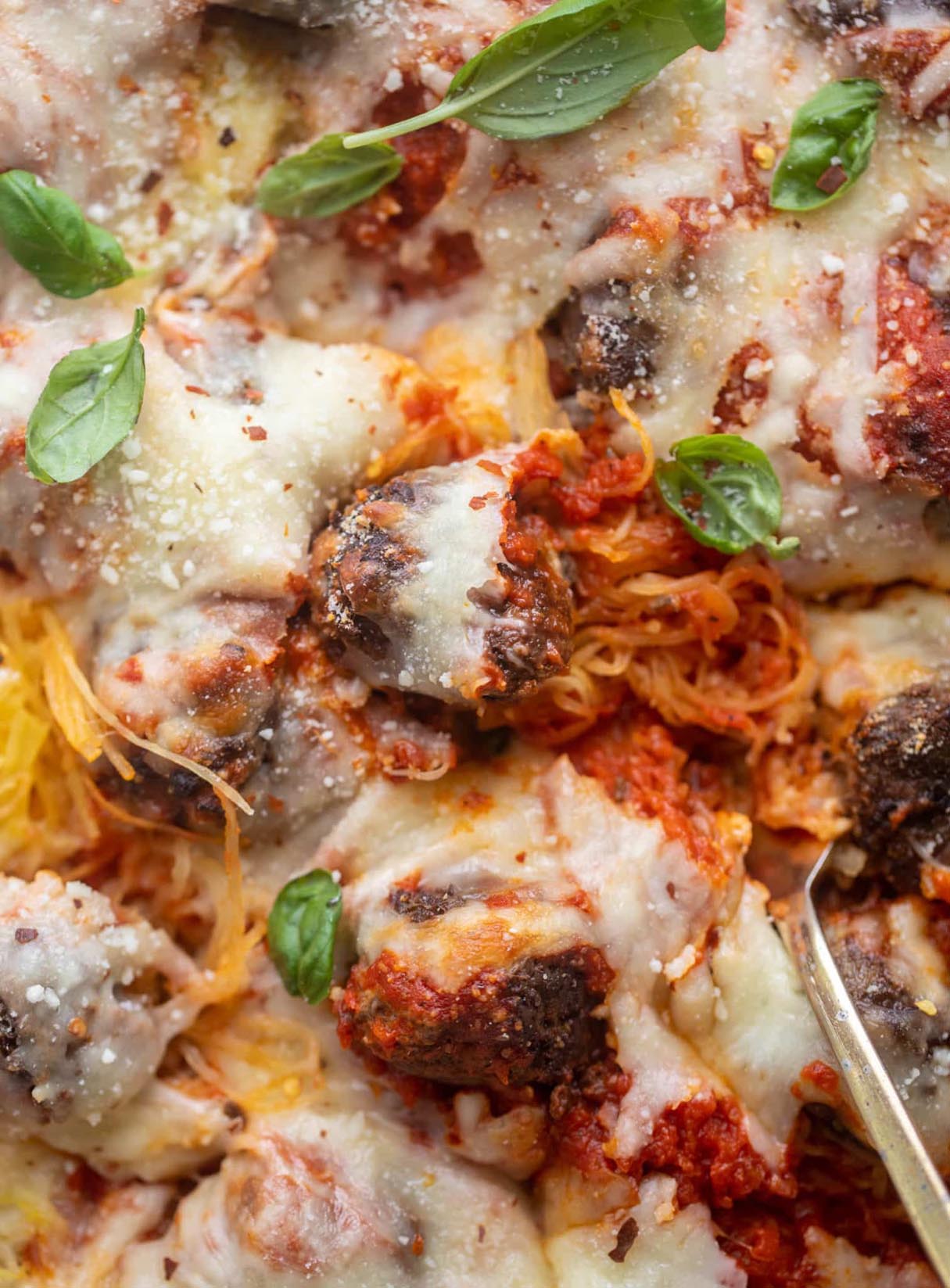 Make Baked Spaghetti Squash and Meatballs in a Large Skillet