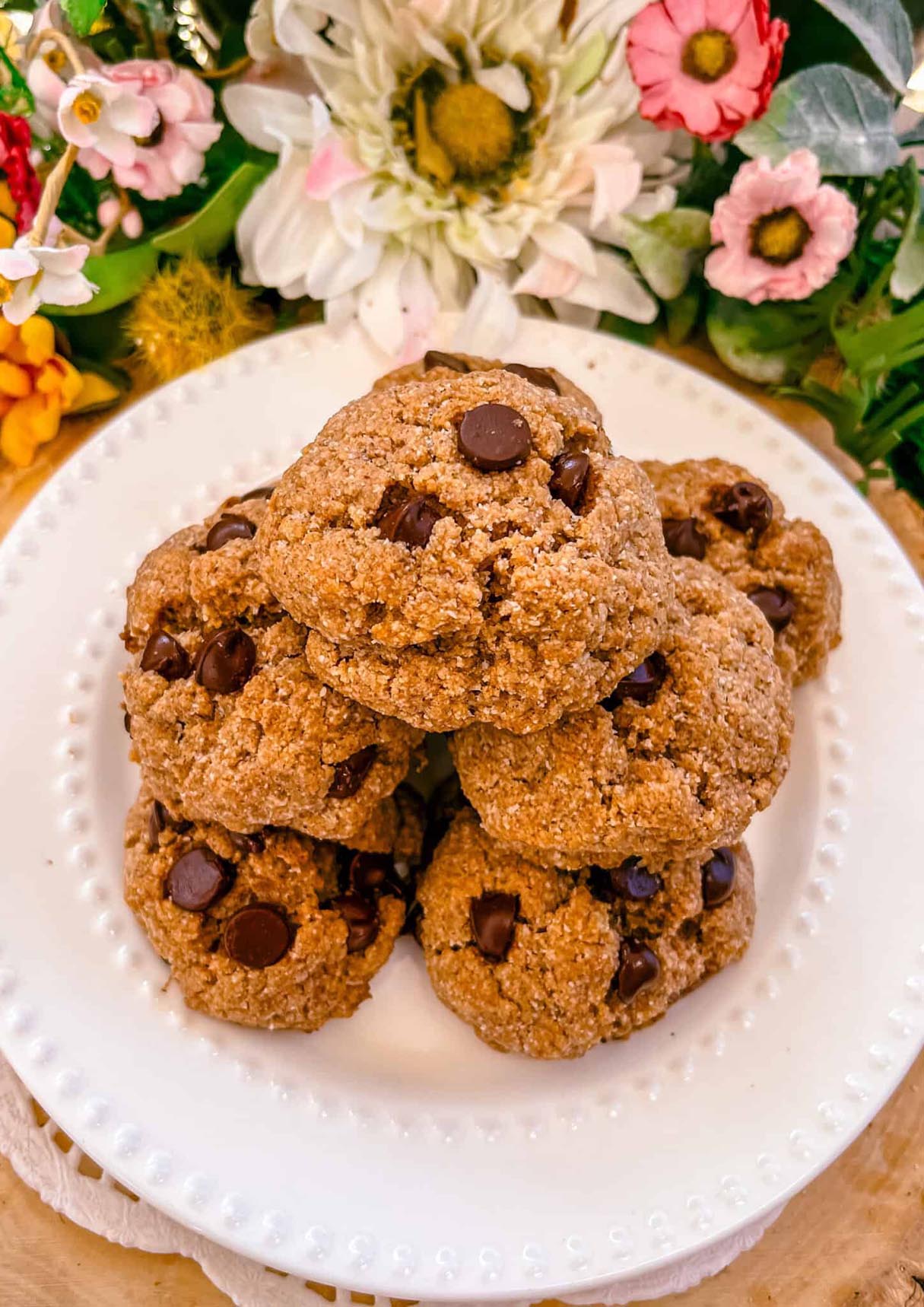 Paleo Chocolate Chip Cookies for Your Non-Paleo Friends