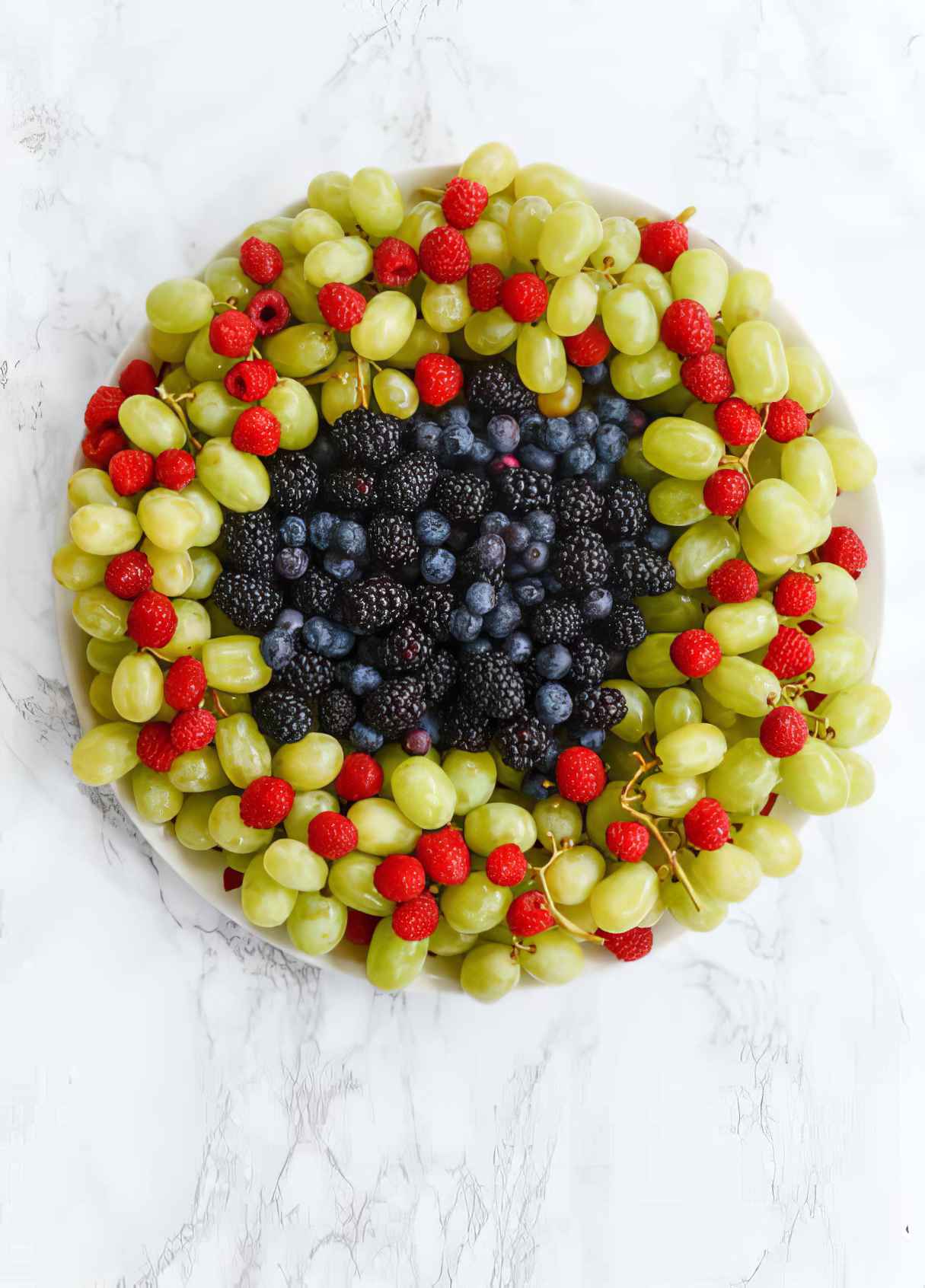 Christmas Wreath Fruit Tray