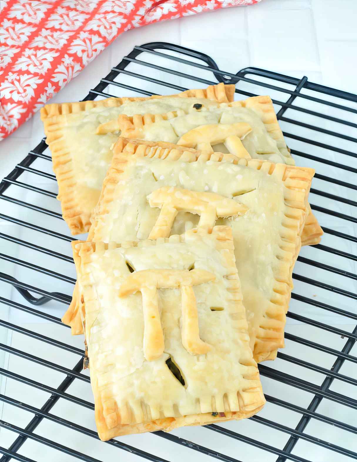 Creamed Spinach Hand Pie