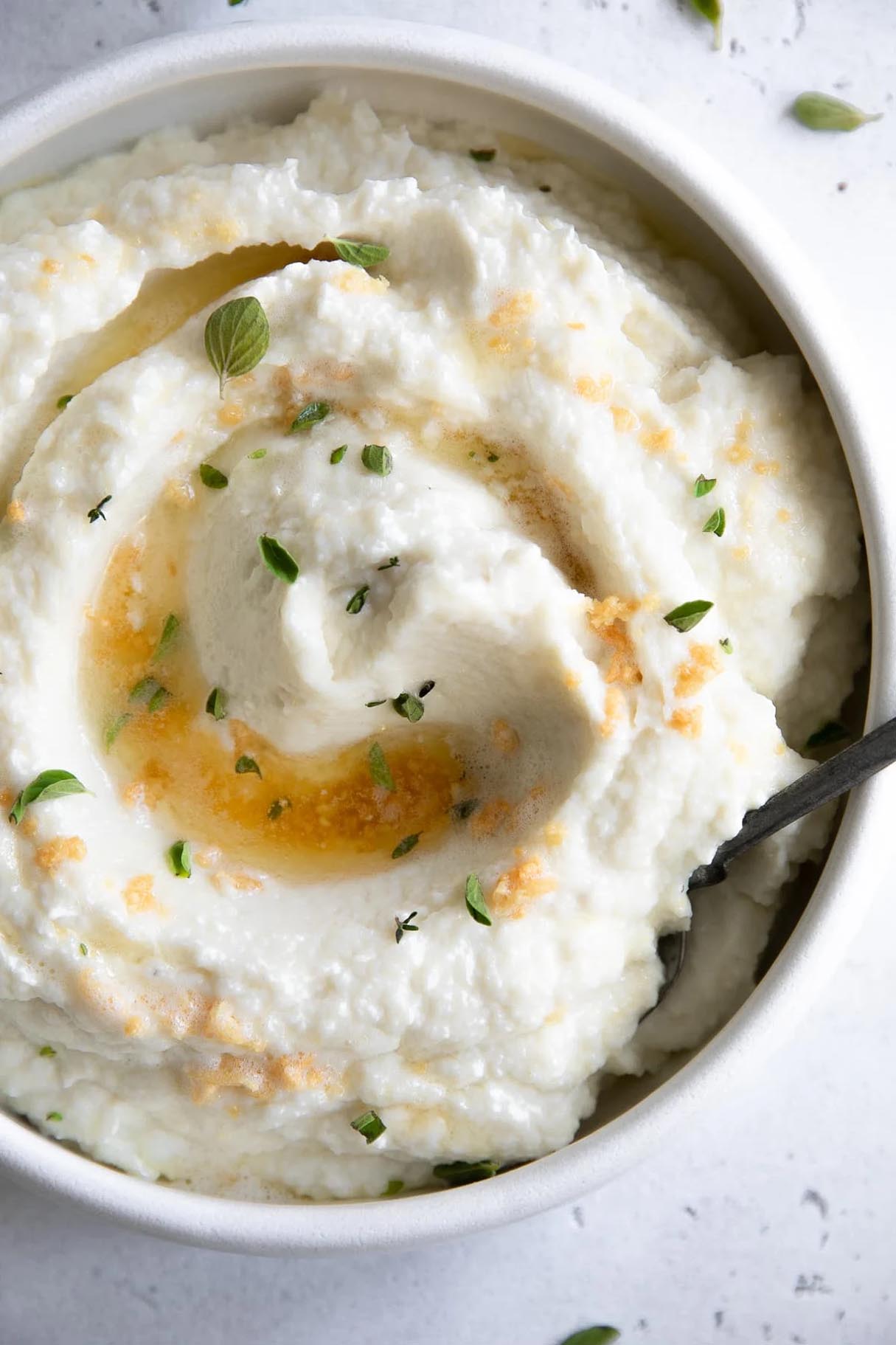 The Best Mashed Cauliflower Recipe (Cauliflower Mashed Potatoes)